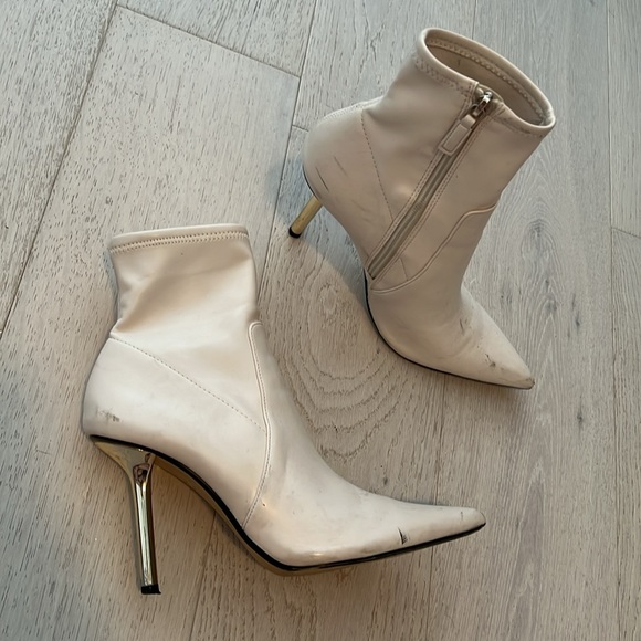 Zara Leather Zip-Up Ankle Boots with gold heel Size EU40 US9 - Picture 2 of 8